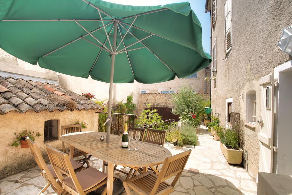 Le Jardin Du Village - Valbonne Kamer foto